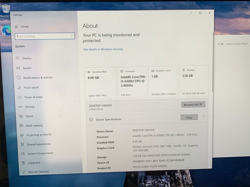 Microsoft Surface Book with Intel Core i5 6th Gen, 8GB 256 SSD, Win 10 Pro - Picture 6 of 9
