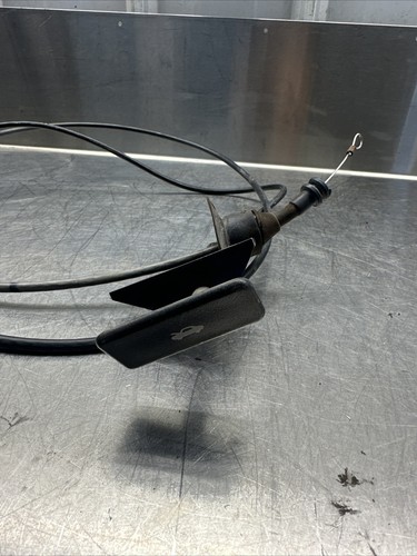 1989-1994 Ford Bronco II Explorer Ranger Hood Release Cable OEM - Picture 2 of 2