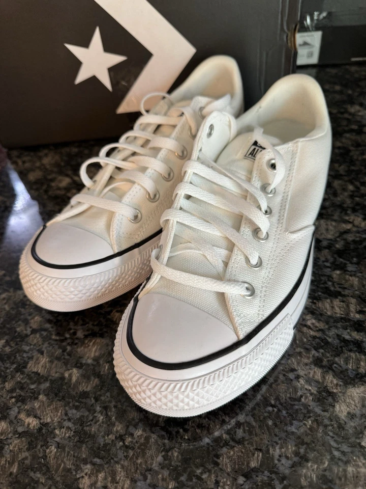 CONVERSE MALDEN STREET OX MUJER TALLA 12 HOMBRE TALLA 10 NUEVO EN CAJA A10349F Foto 2 de 4