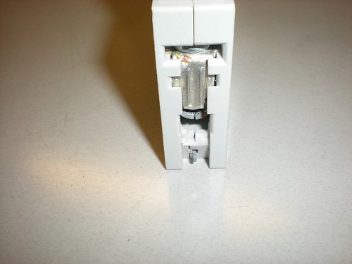 Siemens Model 5SX21 D20 Din Rail Mountable Circuit Breaker - 230/400V - Picture 3 of 3