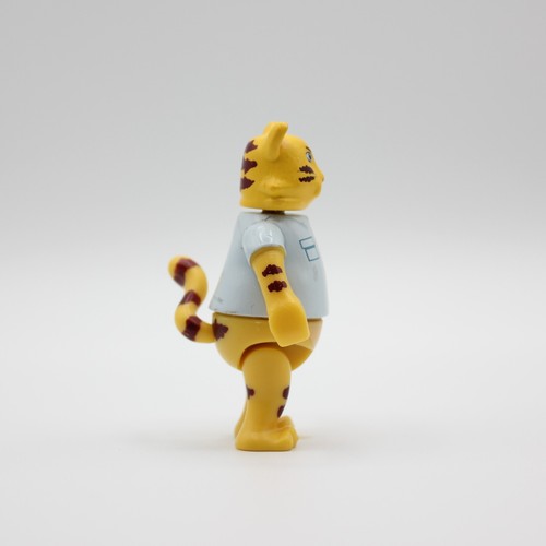 Figura de acción Roblox Celebrity Collection Series cuello azul gato adorno de pastel - Imagen 2 de 8