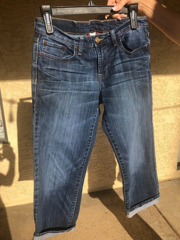 Lucky Brand women's jeans - sweet n low crop - size 6/28  