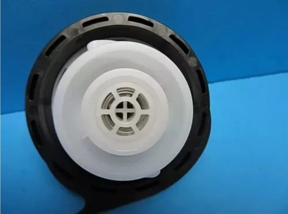 1 Fuel Gas Tank Filler Cap ACDelco Genuine GM GT330 OEM # 20915842 With Tether - Image 3 of 4