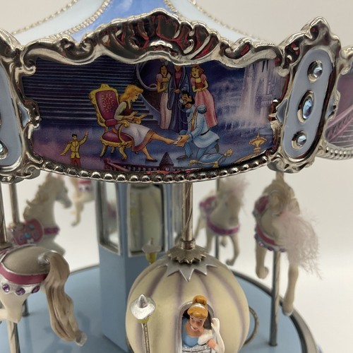 Disney Aschenputtel's Enchanted Journey Musical Karussell Spieluhr funktioniert nicht - Bild 18 von 24