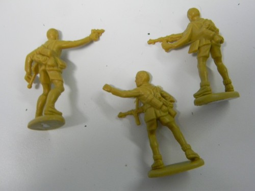 3 Atlantic WW11 German Africa Corp Infantry 1/32nd (April. Listing) - Picture 6 of 7