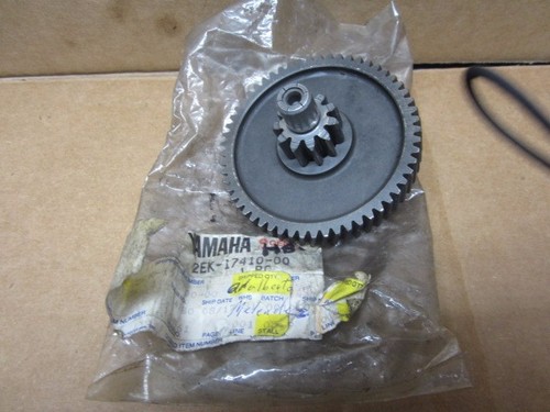 Yamaha Transmission Drive Shaft Gears Riva SH50 Razz Scooter 2EK-17410-00-00 - Picture 1 of 4