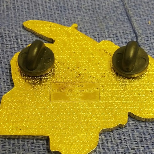 HOOTERS pin Bike week South MYRTLE BEACH - Bild 2 von 2