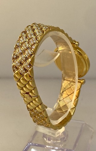 Van Cleef & Arpels Classique Yellow Gold Diamond Bezel & Bracelet Ladies Watch - Picture 6 of 11