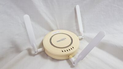 Sonicwall apl21-06e POE Wireless Access Point (NUR HAUPTGERÄT MIT ANTENNEN!)