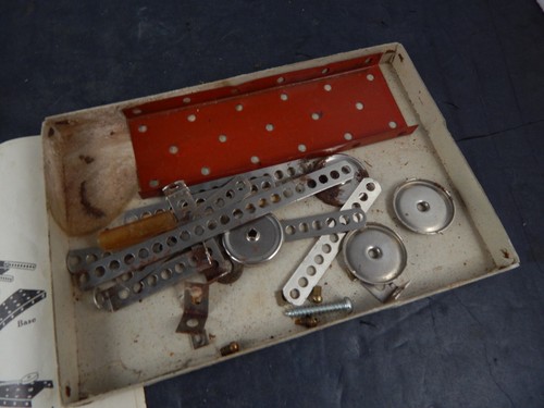 c.1920's Gilbert ERECTOR SET No. 000 in Lithograph Box - Picture 3 of 5