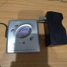 SONY ソニー MZ-E505-S シルバー MDウォークマン d2ldlup SONY ソニー MZ-E505-S シルバー MDウォークマン d2ldlup