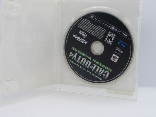 Call of Duty 4: Modern Warfare -- Edizione Gioco dell'Anno (Sony PlayStation 3,... - Foto 2 di 4