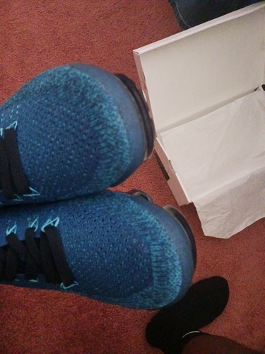 Men's NIKE Vapor AIR Max, US size  8M, Blue, Black & Maroon Colored - Picture 9 of 17