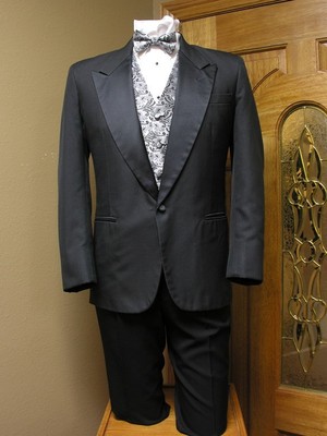 100/% Wool One Button Peak Lapel Tuxedo Minor Damage Costume//Theatre Only