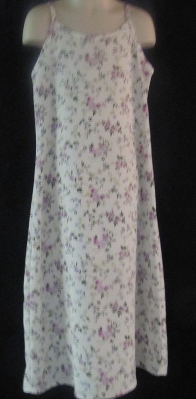 Sarah Too Sleeveless White Dress with Purple and Blue Flowers Size 7