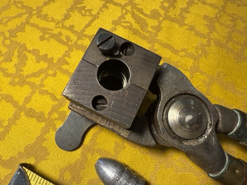 Vintage Bullet Mold Mould Ideal 575 213 380 Middlefield - Sold For Parts Repair - Picture 4 of 15