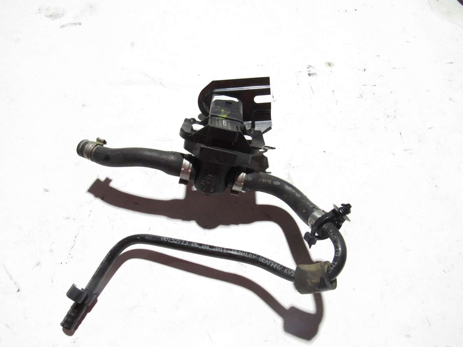 Bentley Continental GT 2012 Manifold Pressure Sensor Hose Pipe Line 11-18 ;#3