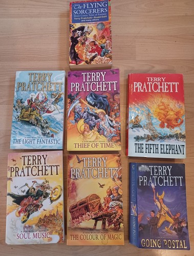 Terry Pratchett Discworld & Fantasy Books Bundle x 7, 4 Unread, 1 Hardback