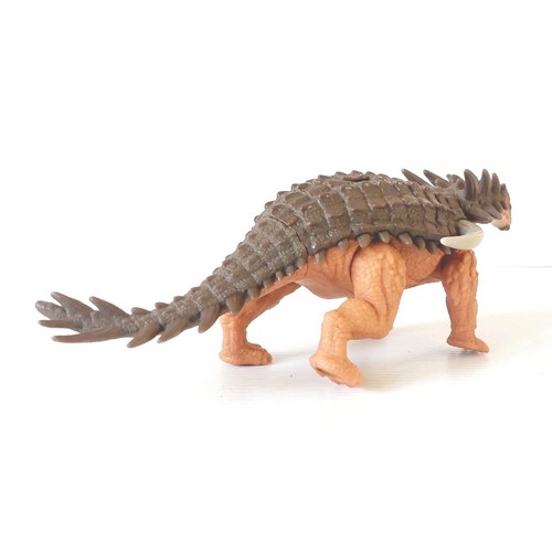 Dino Trackers BOREALOPELTA ARMORED DINOSAUR Jurassic World 2023 Danger Pack - Picture 4 of 10