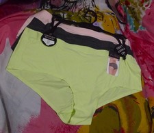 3 NEW PRIMA VALENTINA 84106 LIME NO PANTY LINES BACK DETAIL HIPSTER PANTIES XL