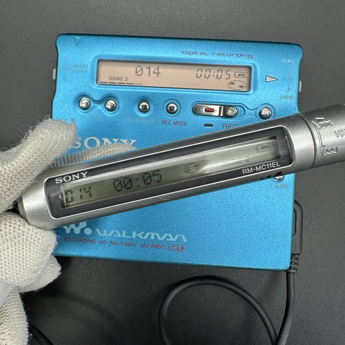 SONY MZ-R900 RECORDING MD WALKMAN Blue Tested working - Picture 3 of 21