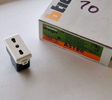 BTICINO MATIX MAGIC TT A5180 PRESA BIPASSO BIVALENTE 10-16A NUOVA