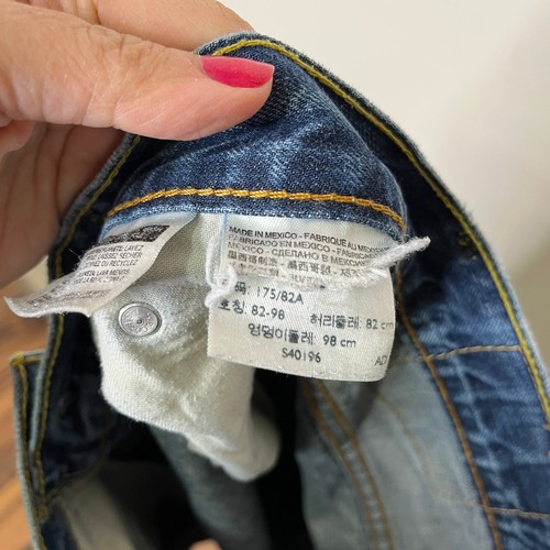 Levi's 569 Jorts Sz 32 Loose Denim Jean Shorts Blue Mid Rise Casual - Picture 6 of 7