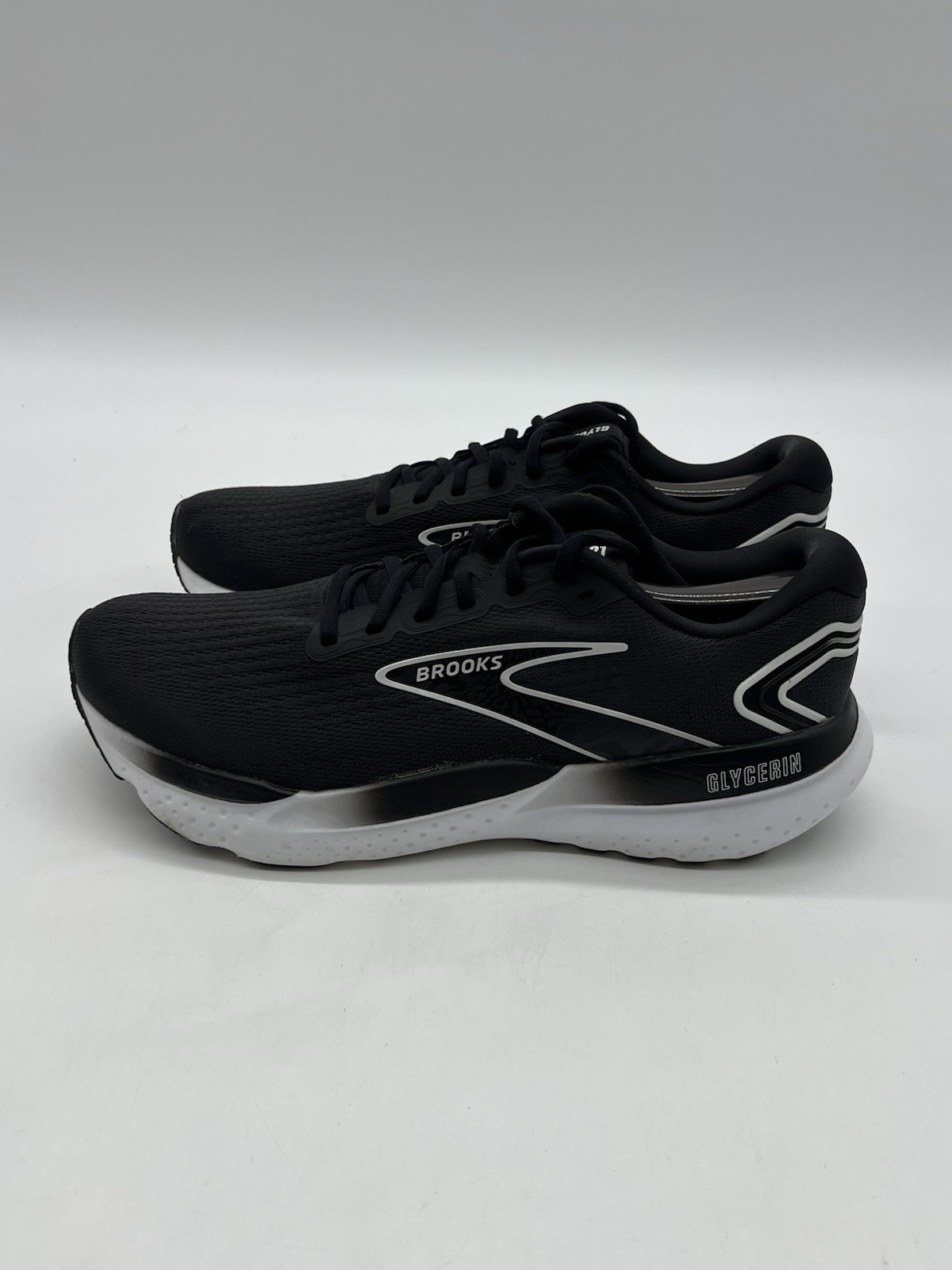Brooks Glycerin 21 Men 11.5D Black White Mesh Athletic Running Sneakers Shoes.