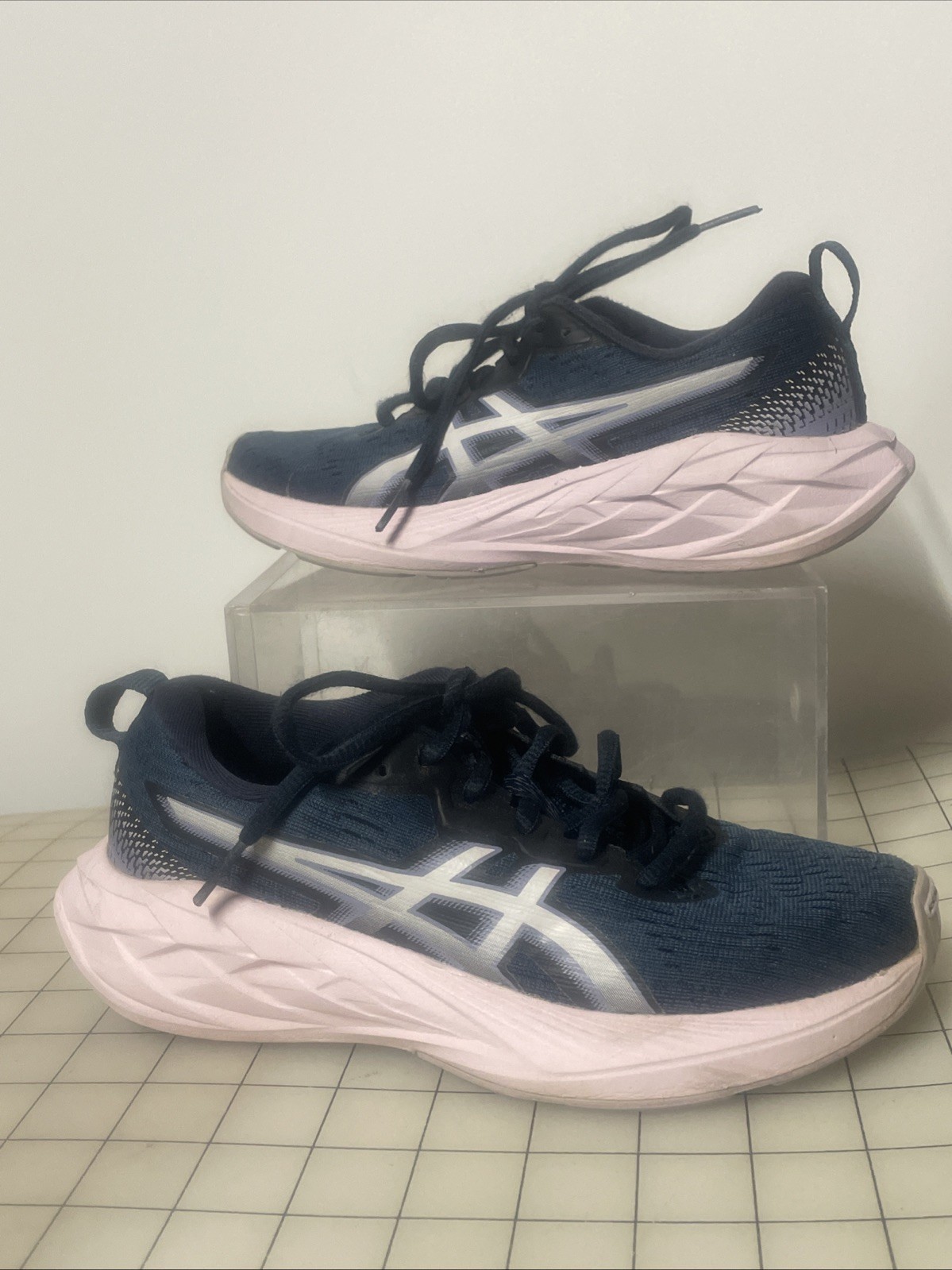 Asics Novablast 4 GS Girls Size 2 Blue Pink Athletic Running Shoes Sneakers