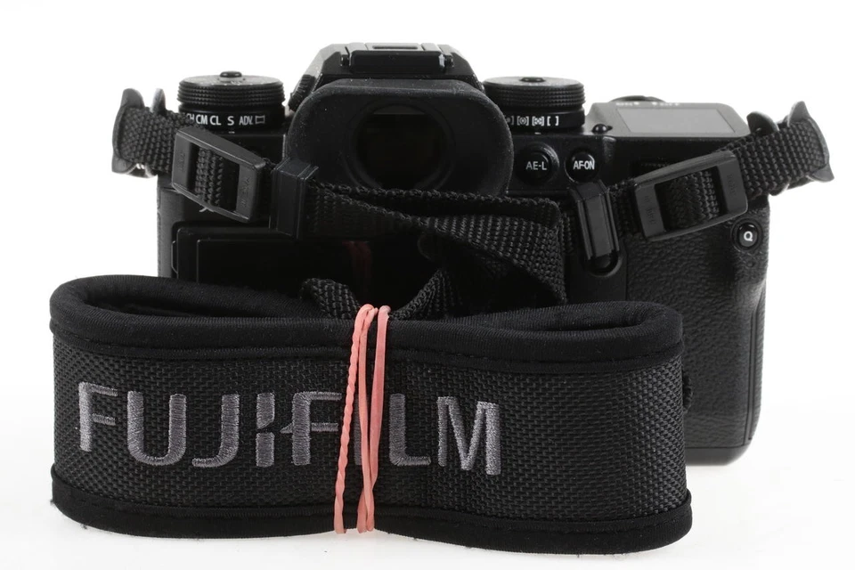 FUJIFILM X-H1 Gehäuse - SNr: 94M53529 - Bild 4 von 4