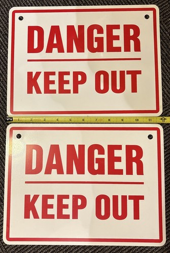 DANGER KEEP OUT 9 x 12 Metal Novelty Warning Sign SET of 2 - Picture 1 of 2