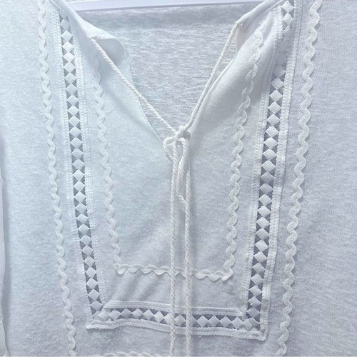 August Silk Top Women’s Size M White Embroidered Blouse - Picture 4 of 9