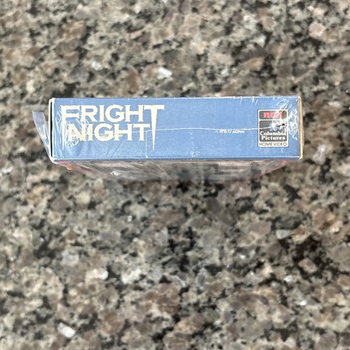 Fright Night VHS Street Date First Release EXTREMELY RARE - Picture 7 of 8