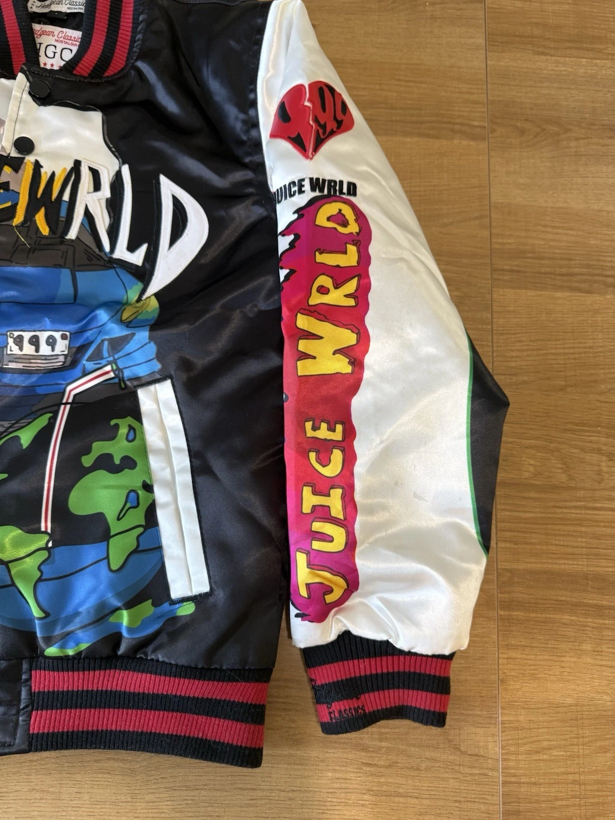 Headgear Classics Juice WRLD Goodbye & Good Riddance Satin Bomber Jacket Size L - product detail image 3