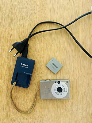 Canon Digital IXUS 70 Kompaktkamera 7,1MP 3x Zoom Silber