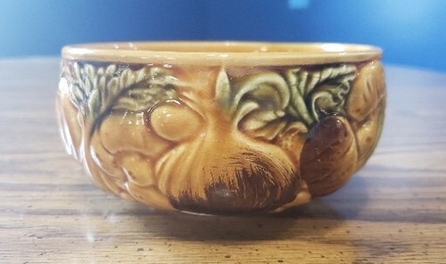 Vintage Occupied Japan Bowl With 3D Vegetable Decor - Picture 5 of 12
