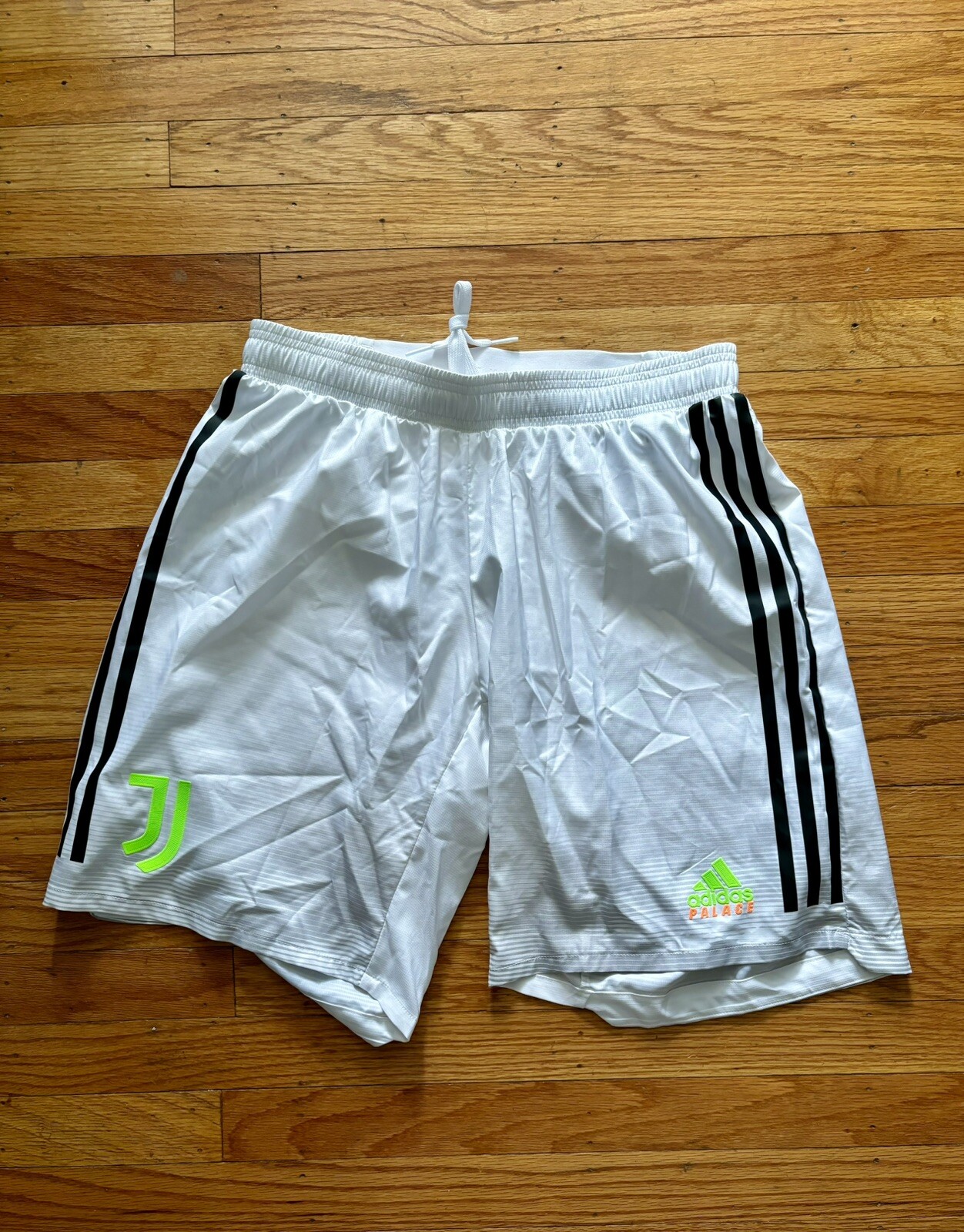 Picture 1 of 6
