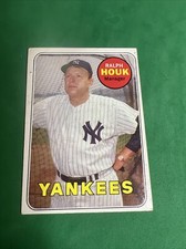 1969 Topps #447 Ralph Houk New York Yankees Baseball Card Yellow Last Name