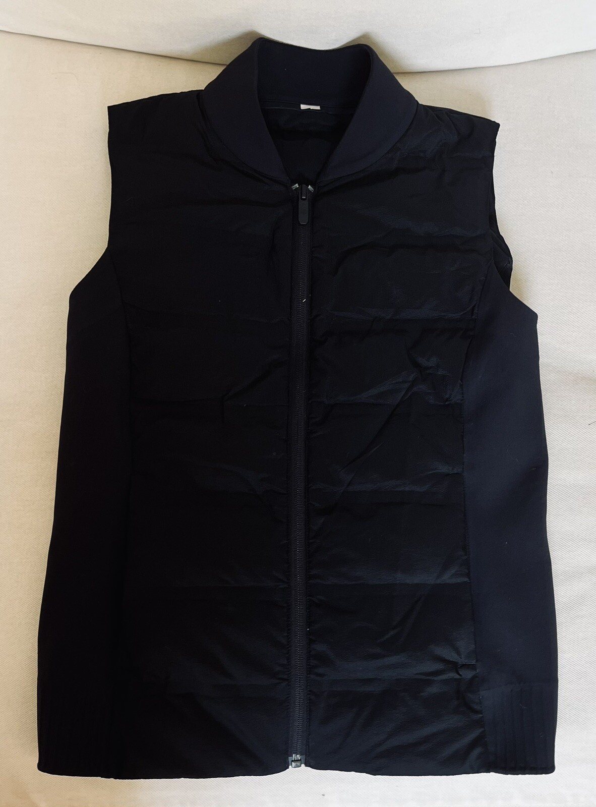 Lululemon Down and Around Vest Black Size 4 eBay