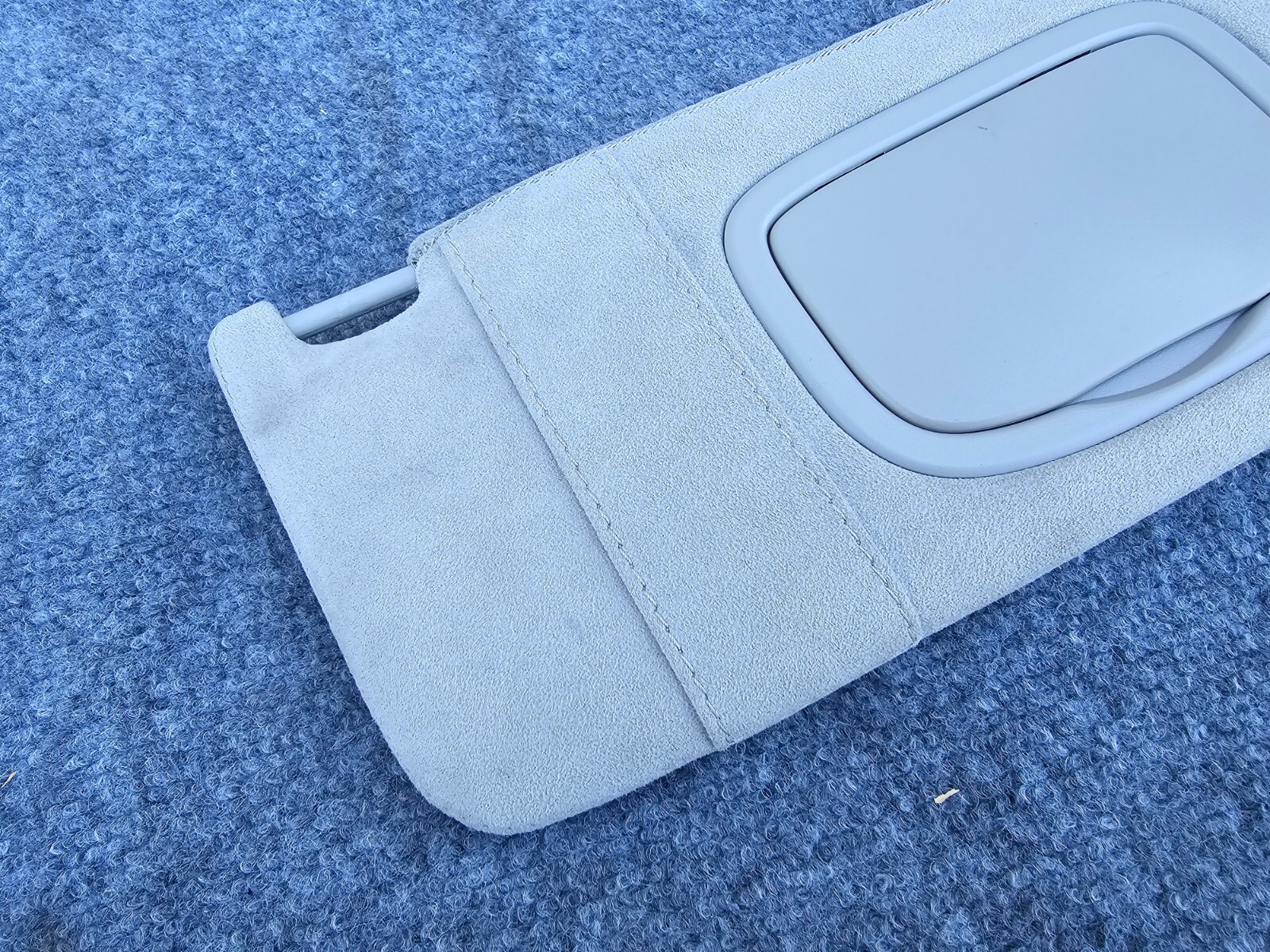 RIGHT SIDE ALCANTARA SUEDE SUN VISOR 14-20 MASERATI GHIBLI S QUATTROPORTE