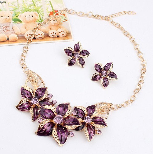 Gold Plated Enamel Flower Plant, Cubic Zirconia Crystal 2 pieces Jewelry Set - Picture 19 of 41