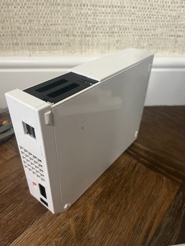 Nintendo Wii Game Console Bundle Inc Two Remotes & Four Games - Picture 12 of 12