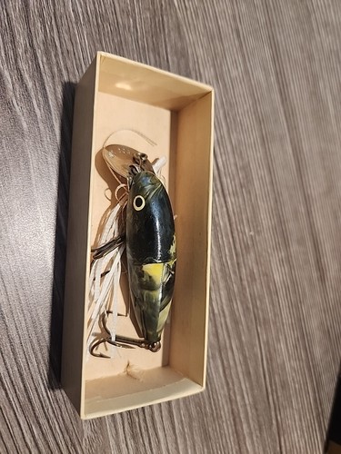 Vintage Fishing Lure Box & Insert L&S Bait Co. Medium Runner #1532 3" 1/2oz - Picture 2 of 2