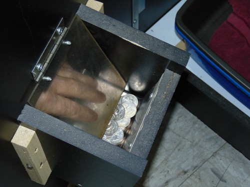 NEW Quarter Pusher Customer Cash Box Assembly. Modified For Bonus Hole Game Also - Picture 4 of 5