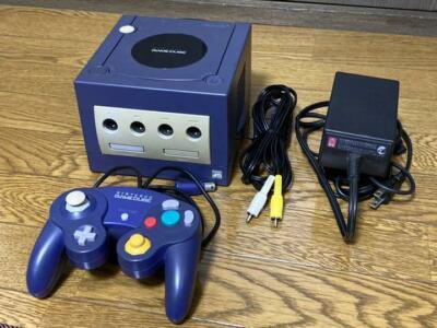 Nintendo GameCube console with Choice OEM controller Used