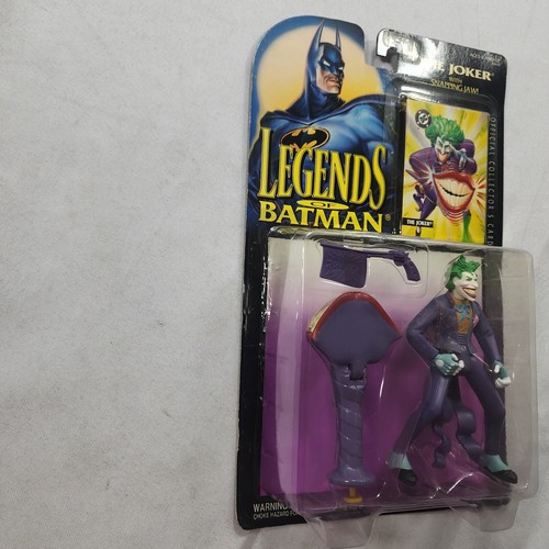 Legends of Batman: The Joker Figure with Snapping Jaw Kenner 1994 Vintage DC - Picture 3 of 8