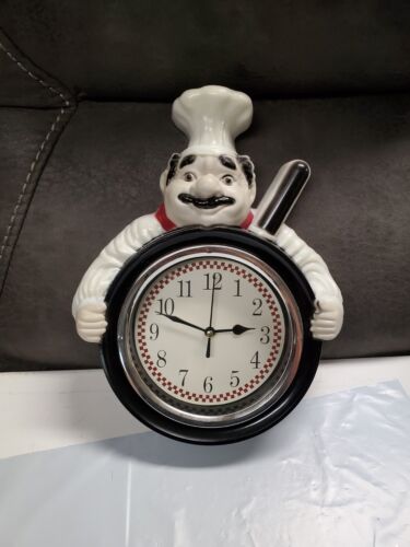 Wall Clock - Kitchen - Plastic - Fat Chef with Frying Plan - Black and White - Picture 1 of 3