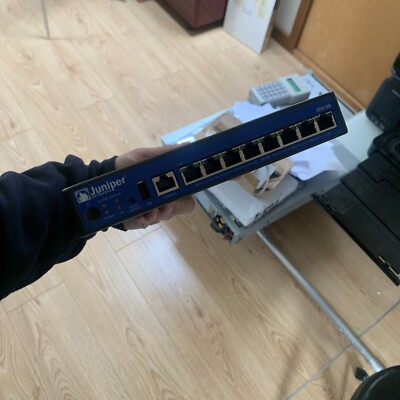 Juniper Networks SRX100 Secure Services Gateway Security Appliance SRX100H