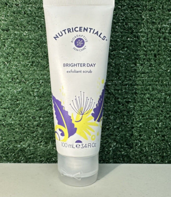 Nu Skin Nuskin Nutricentials Brighter Day Exfoliant Scrub 3.4oz NEW