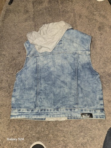 Justice Denim Vest Girls Size 16 Blue Grey Knit Hood Zipper Closure - Picture 4 of 5